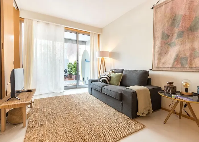 By The Sea Apartment With Large Private Terrace